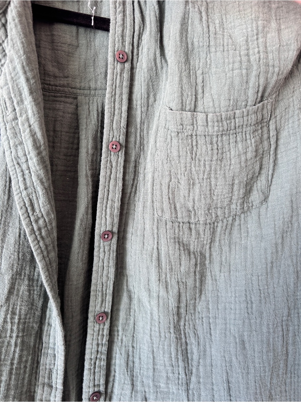 O'Neill Sage Green Lightweight Textured Coverup Shirt - Picture 3 of 3